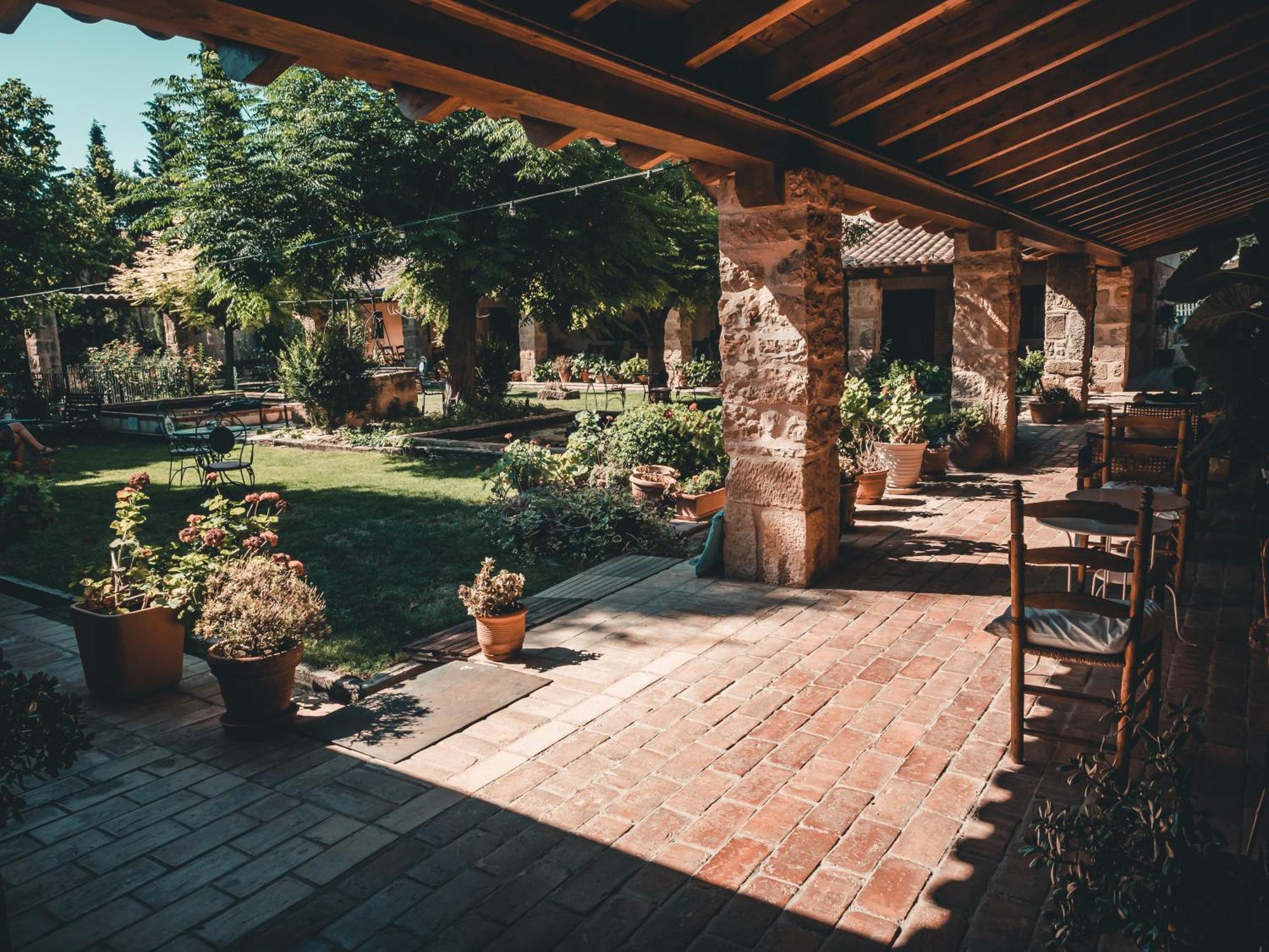 לה פרסנדה Hotel El Convent 1613 מראה חיצוני תמונה